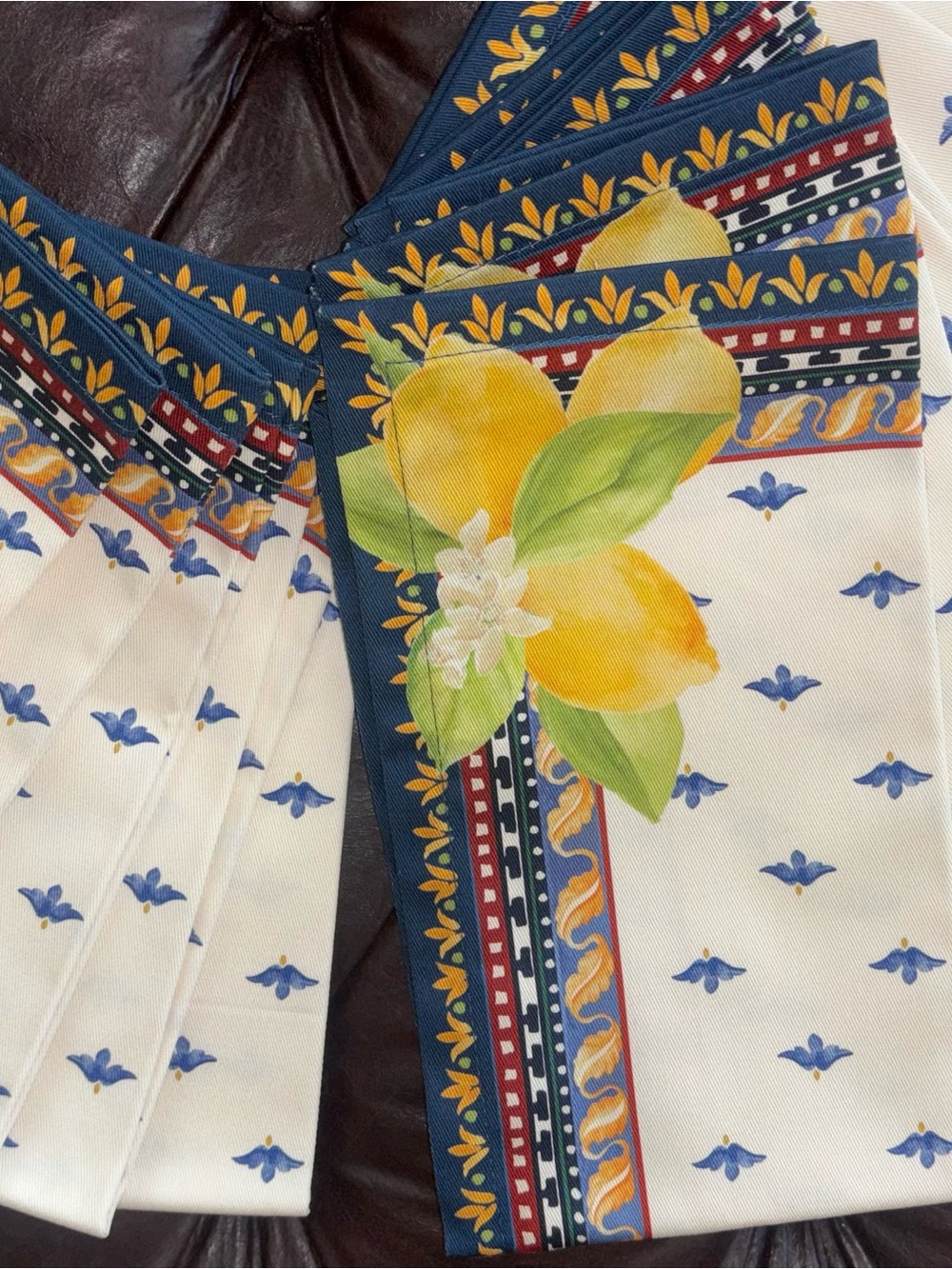 8 Williams Sonoma Lemon Border Printed Table Linen - Blue & Yellow 20x20 napkins